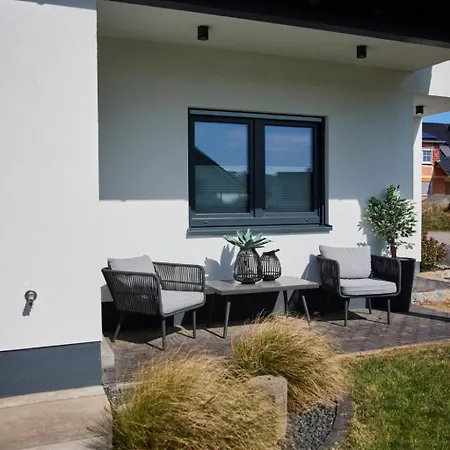 Apartamento Am Sonnenhang By Interhome Helden
